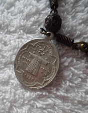 Rosenkranz mit geschnitzten